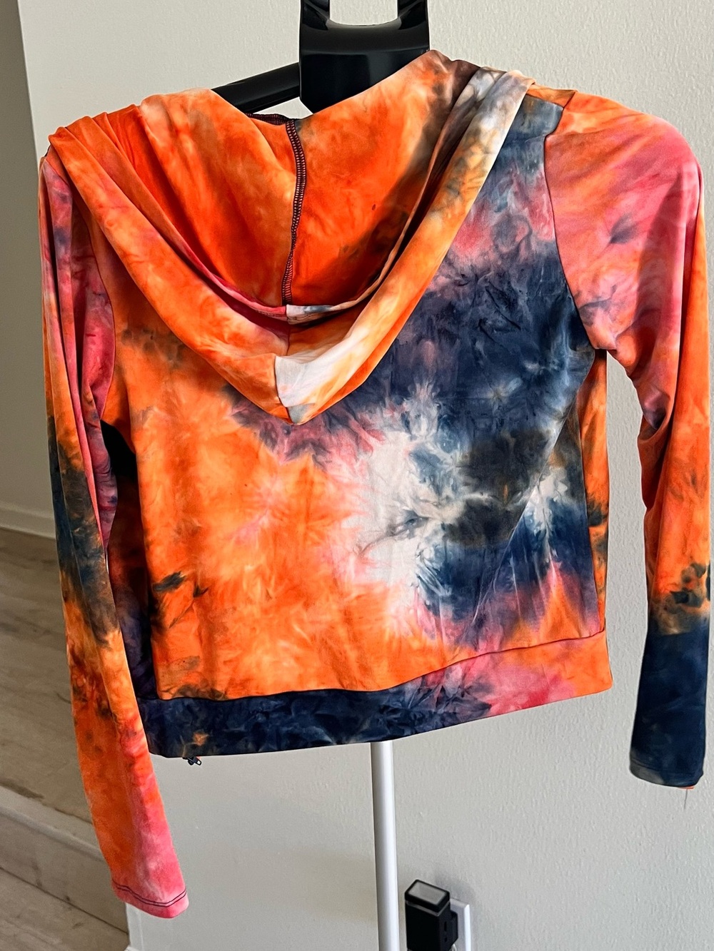 Tie-Dye Zip Hoodie Sweater - Orange & Navy. Size medium - Picture 5 of 6